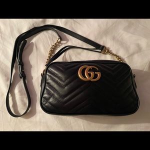 Black matelassé chevron leather with GG on the back - PreOwned